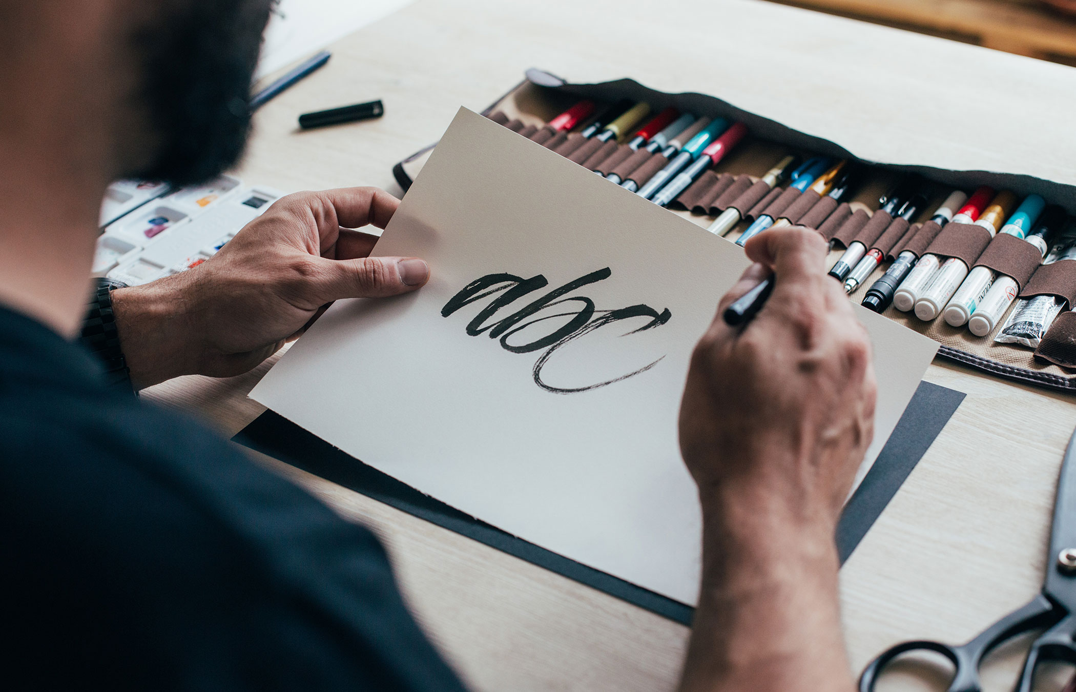 Corporate Design: Farben, Typografie und Gestaltungsregeln